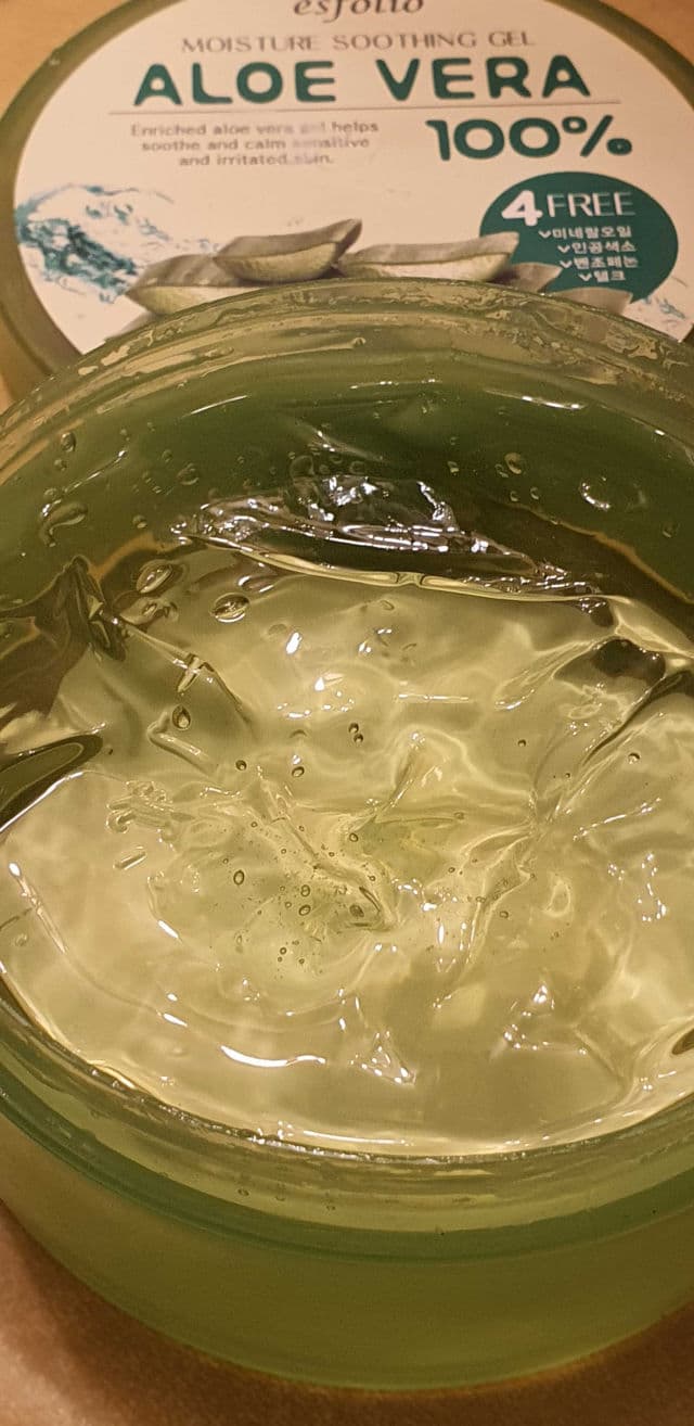 ESFOLIO Aloe Vera Moisture Soothing Gel review photo by Asherz1120