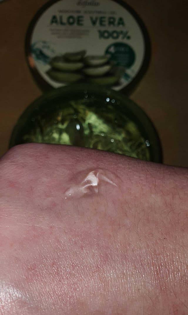 ESFOLIO Aloe Vera Moisture Soothing Gel review photo by Asherz1120