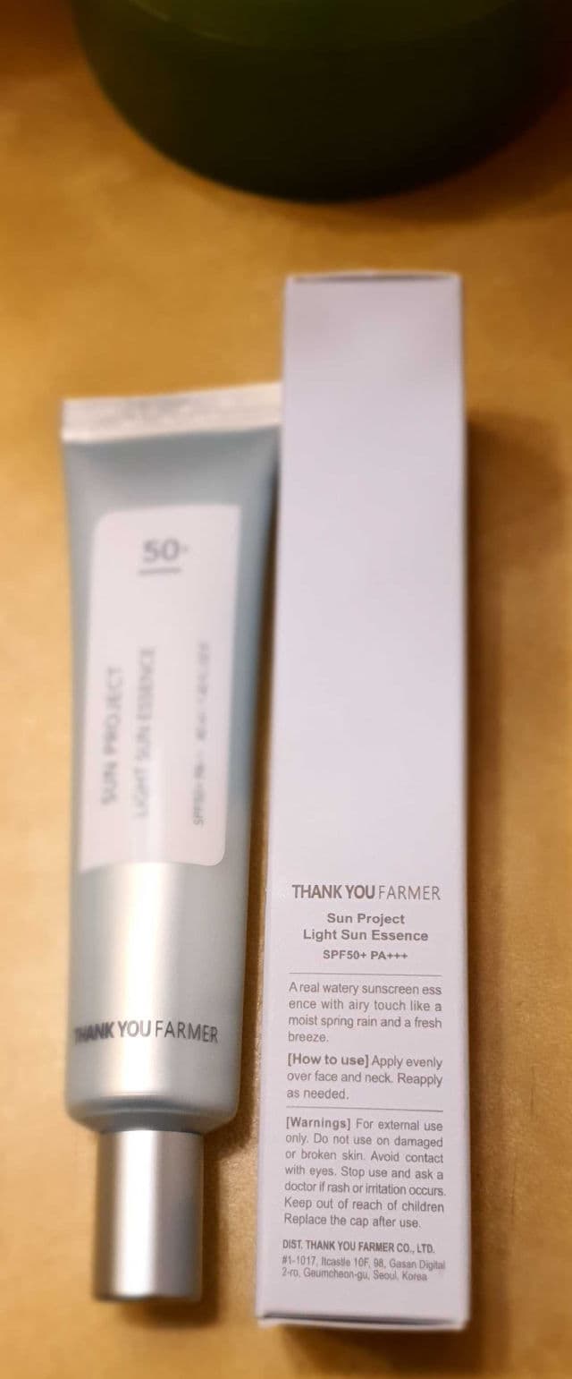 THANK YOU FARMER Sun Project Light Sun Essence SPF50+ PA+++ review photo by Asherz1120