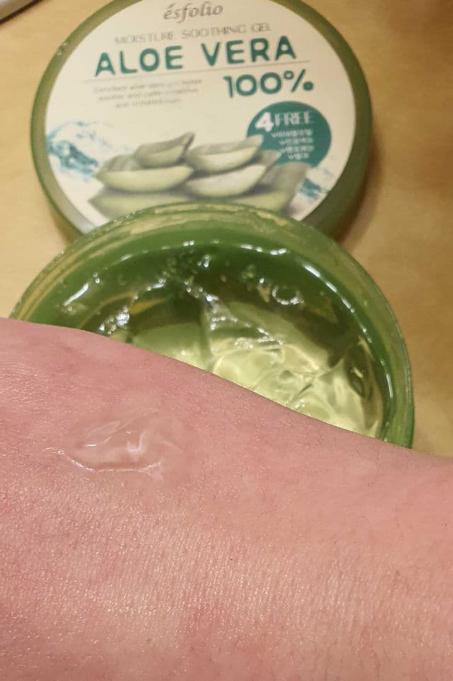 ESFOLIO Aloe Vera Moisture Soothing Gel review photo by Asherz1120