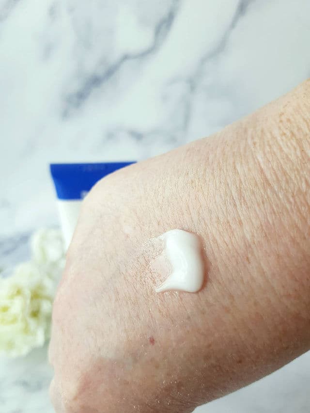 PURITO Essential Oil-Free Deep Sea Pure Water Cream review photo by Anjali100