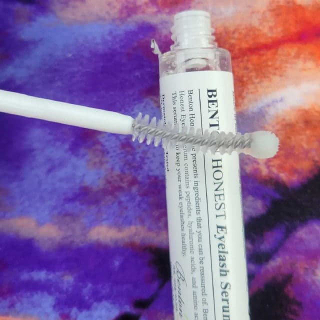 BENTON Honest Eyelash Serum review photo by Amandaareviews