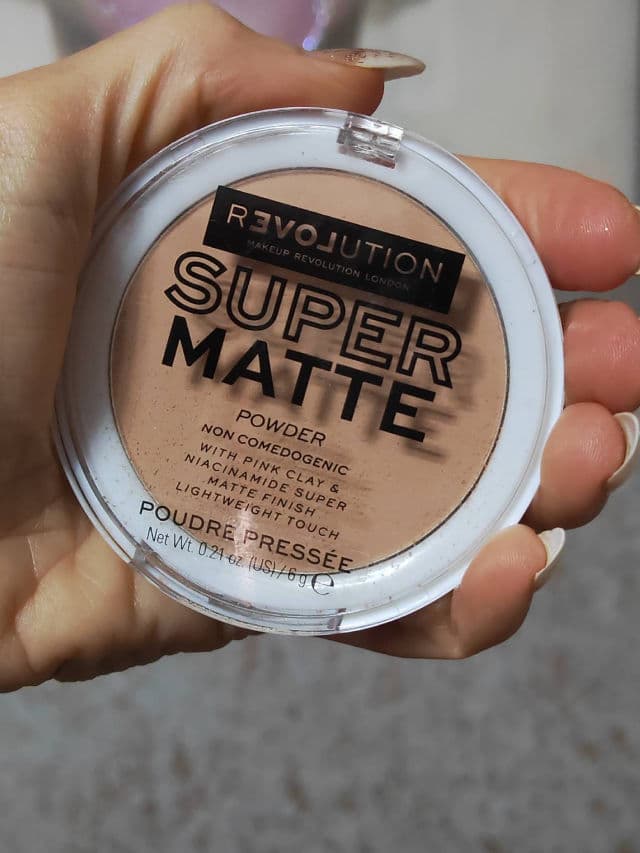 Relove Super Matte Pressed Powder product review
