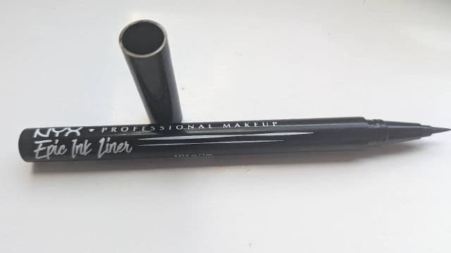 Nyx Cosmetics Epic Ink Liner review photo by Testertootsymorse