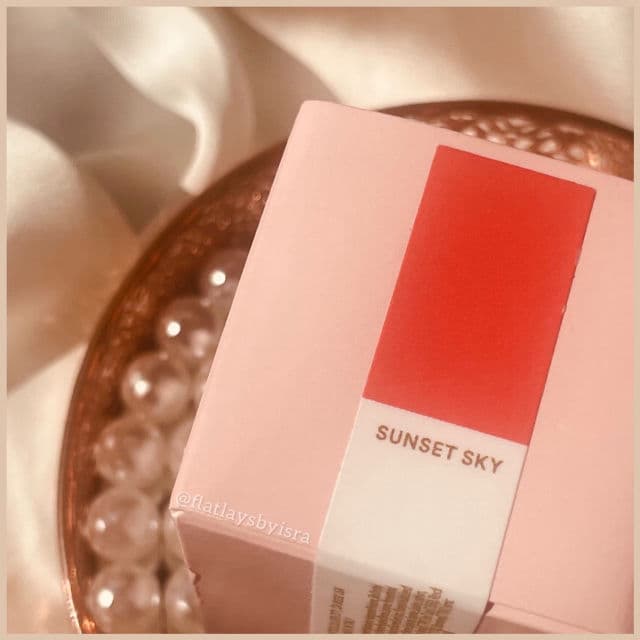 EM Cosmetics Little Lilac Serum Blush review photo by Isra