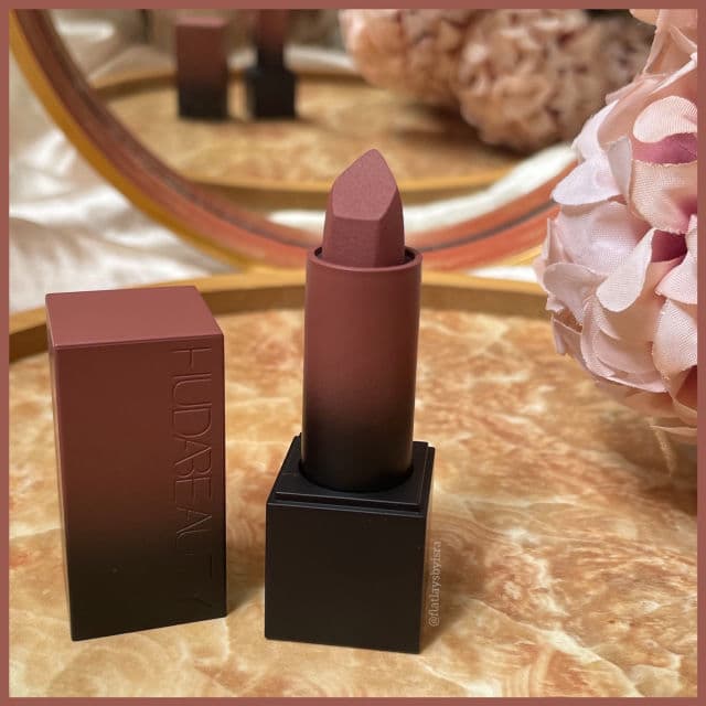 Huda Beauty Power Bullet Matte Lipstick review photo by Isra