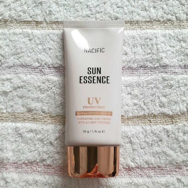 Nacific Vegan Sun Essence SPF50+ PA++++ review photo by zombieskinz