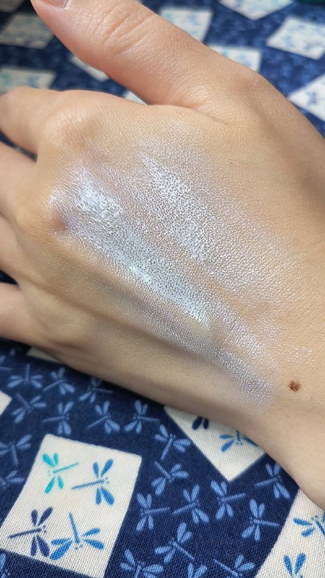 Sunplay Ultra Shield SPF130 review photo by zombieskinz
