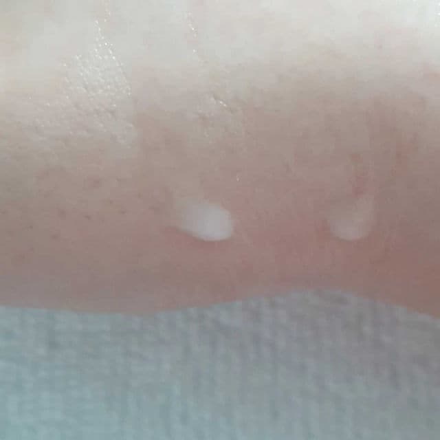 Dr. Ceuracle Cica Regen Vegan Sun SPF 50+ PA++++  review photo by zombieskinz