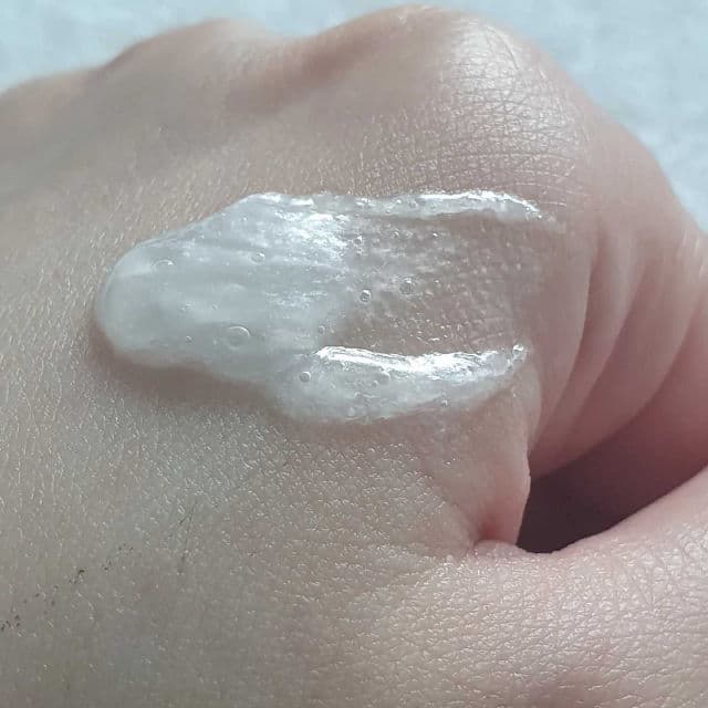 First Aid Beauty Face Cleanser review photo by zombieskinz