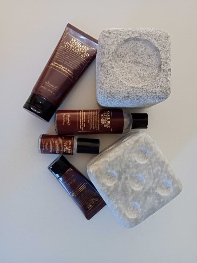 BENTON Snail Bee Ultimate pH-Balanced Cleansing review photo by jeninah
