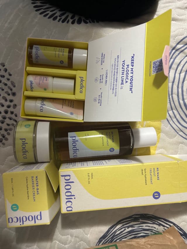 Plodica Water-Bag Barrier Cream review photo by yasmini19