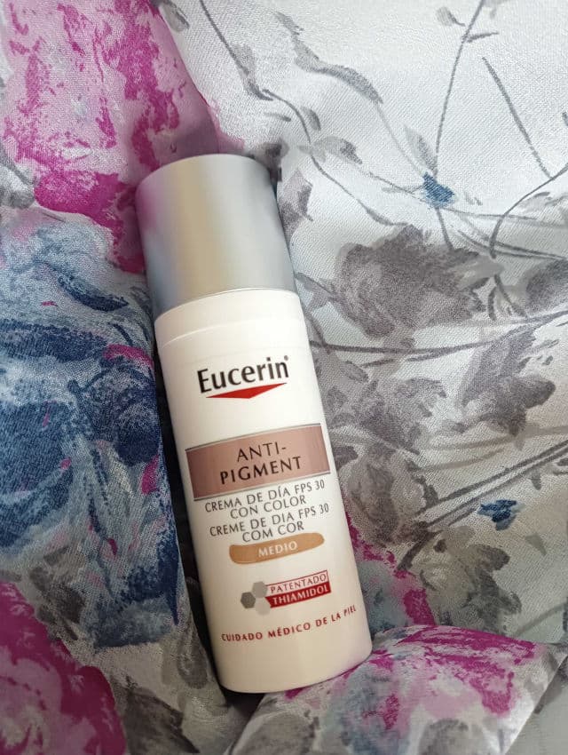 Eucerin Anti-Pigment Face Day Cream SPF 30 review photo by marisska