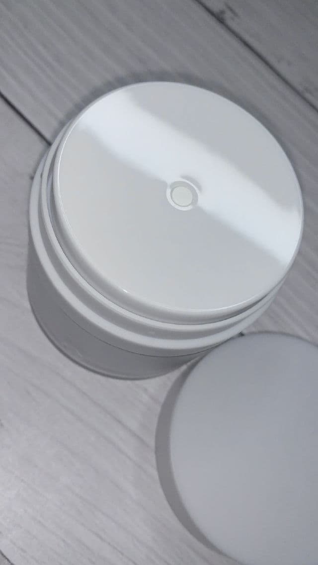 POBAM Moonlight Cream review photo by harleybrooke