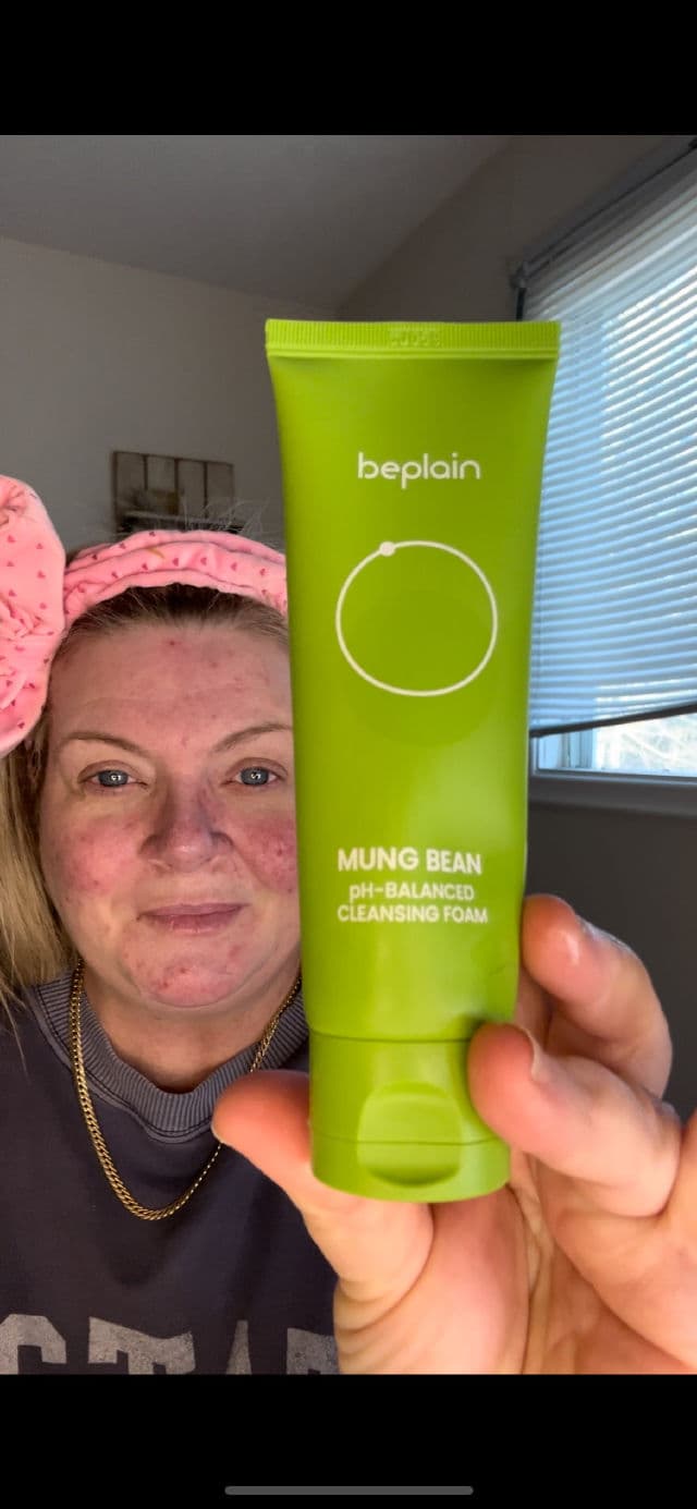 Beplain Mung Bean pH-Balanced Cleansing Foam review photo by cassy123