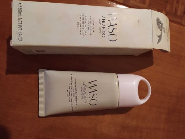 Shiseido Waso Color-Smart Day Moisturizer Oil-Free review photo by JadeAstrid