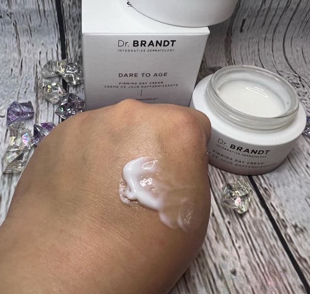 Dr. Brandt Dare to Age Firming Day Cream review photo by venessao13