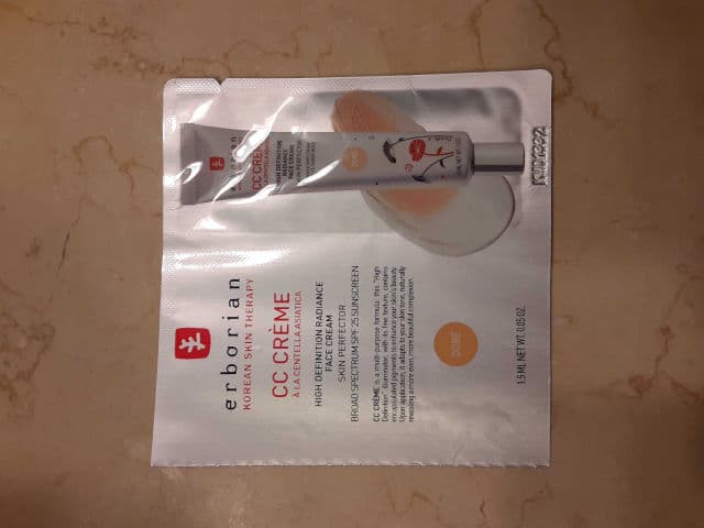 ERBORIAN CC Creme Face Cream SPF 25 review photo by theskinilivein