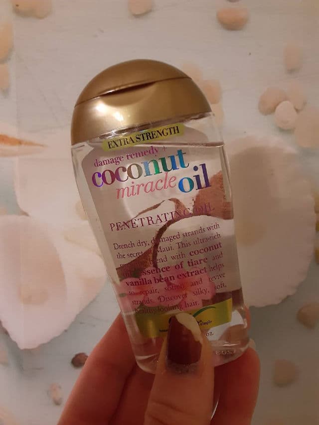 OGX Extra Strength Damage Remedy + Coconut Miracle Oil Penetrating Oil review photo by theskinilivein