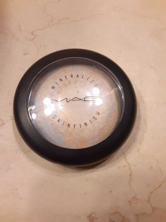 MAC Lightscapade review photo by theskinilivein