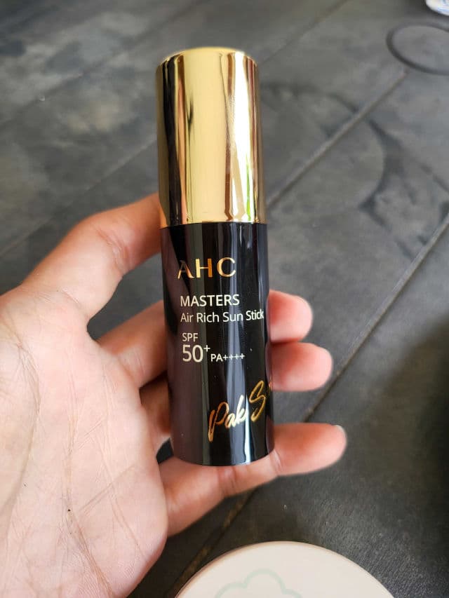 AHC Master Air Rich Sun Stick SPF50+PA++++ review photo by ngadelin