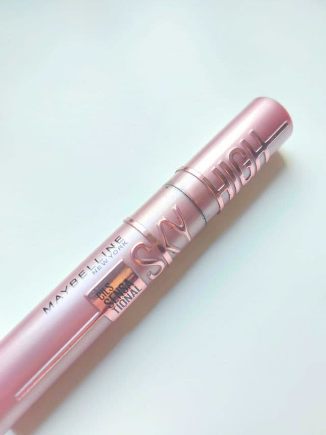 Maybelline Lash Sensational Sky High Waterproof Mascara review photo by MimiMomoSkincare