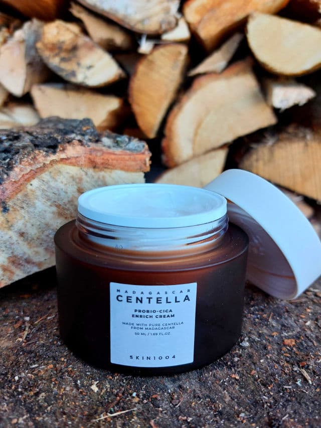 SKIN1004 Madagascar Centella Probio-Cica Enrich Cream review photo by MimiMomoSkincare