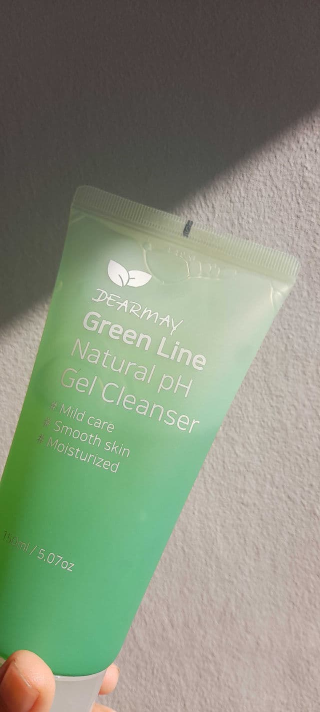 DEARMAY Green Line Natural pH Gel Cleanser review photo by HannahJade