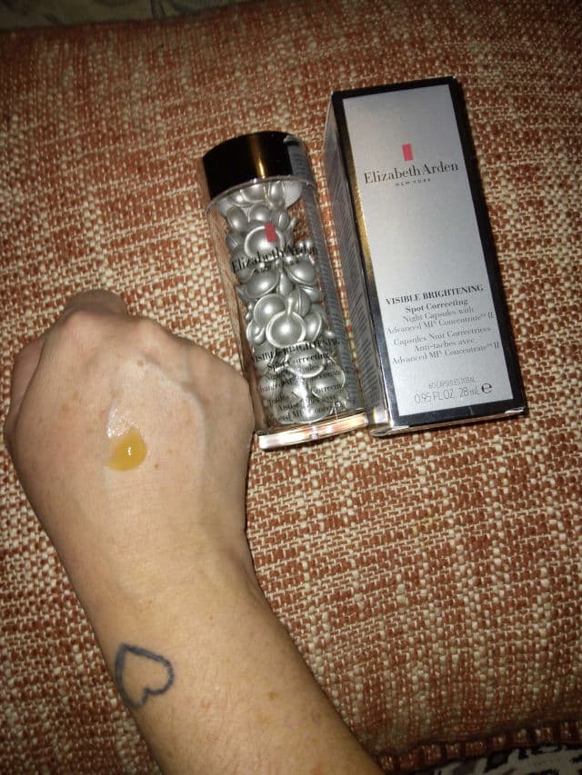 Elizabeth Arden Visible Brightening Spot Correcting Night Capsules review photo by melancholyannie