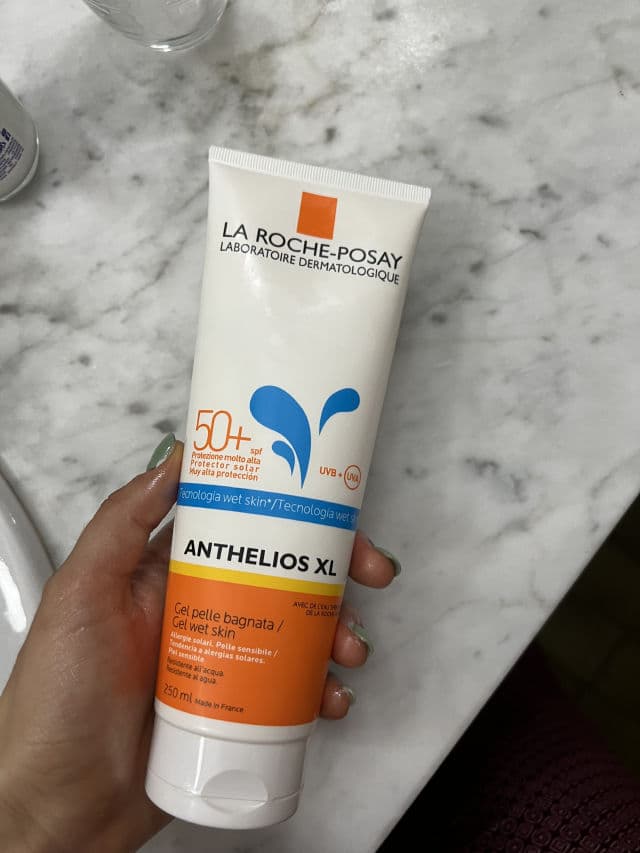 La Roche-Posay Anthelios XL Wet Skin Gel SPF 50+ review photo by Skinboosk