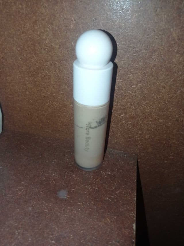 Rare Beauty Liquid Touch Weightless Foundation review photo by Jacksenia