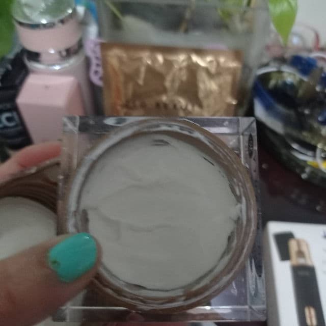 JLo Beauty That Big Screen - Face Moisturizer with SPF 30 review photo by Jacksenia