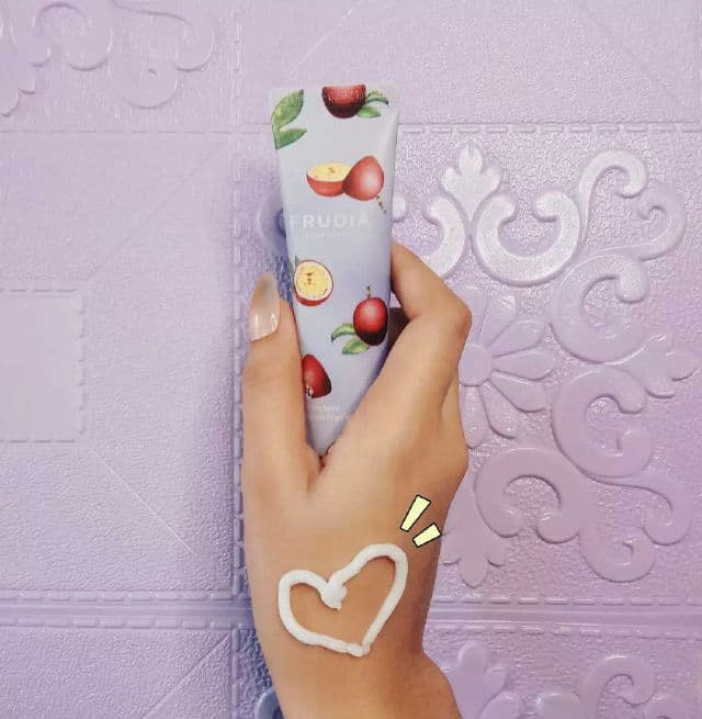 Frudia My Orchard Passion Fruit Hand Cream review photo by Moonshadow