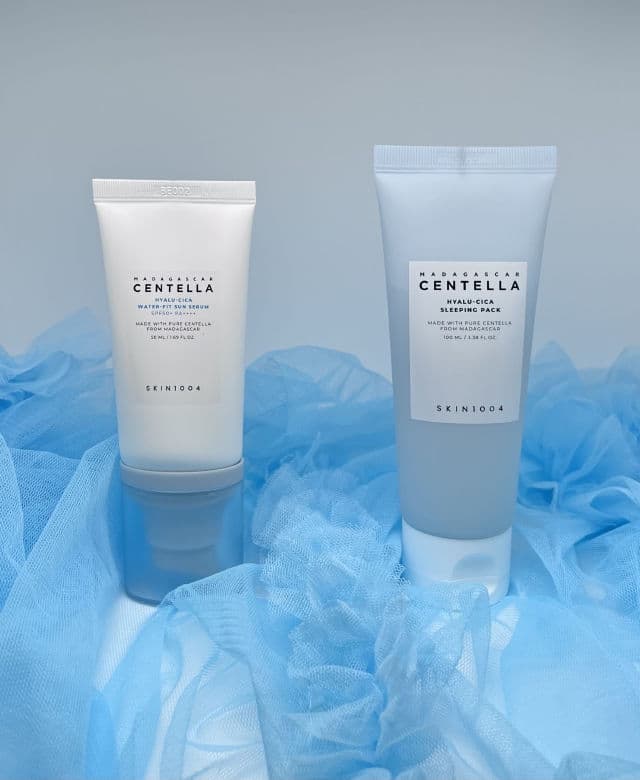 SKIN1004 Madagascar Centella Hyalu-Cica Water-Fit Sun Serum SPF50+ PA++++ review photo by hellobeauty