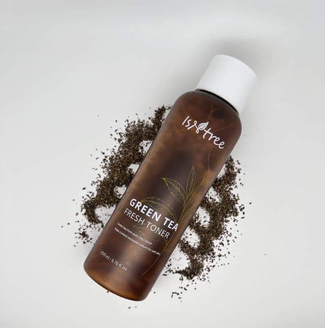 ISNTREE Green Tea Fresh Toner review photo by hellobeauty