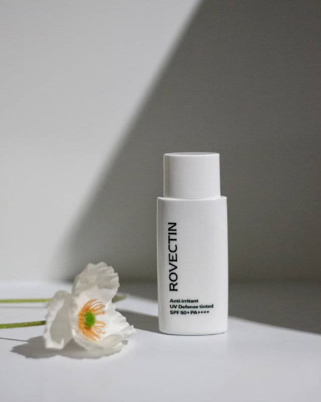 Rovectin UV Defense Tinted SPF50+ PA+++ review photo by byblume