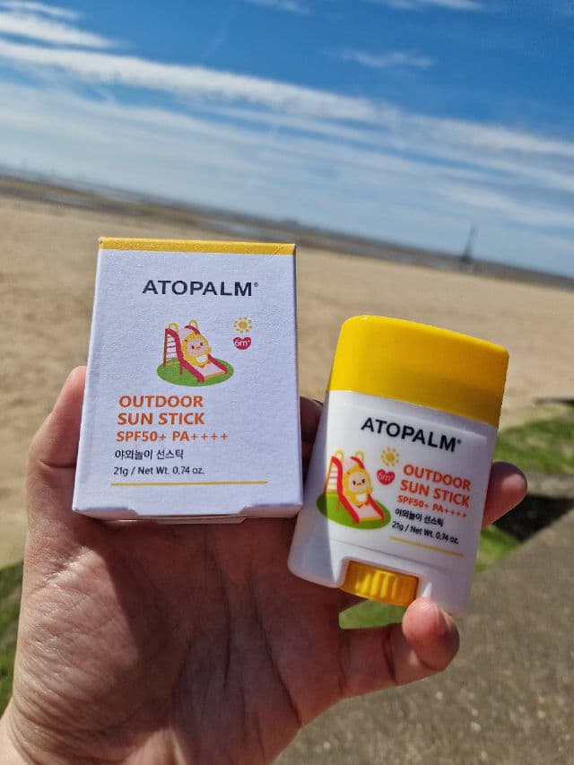 Atopalm Outdoor Sun Stick SPF50+ PA++++ review photo by Lidia78