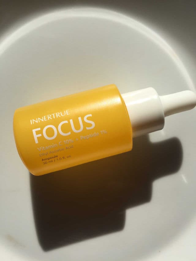 Innertrue Focus Vitamin C 10% + Peptide 1% Ampoule review photo by Kalpika