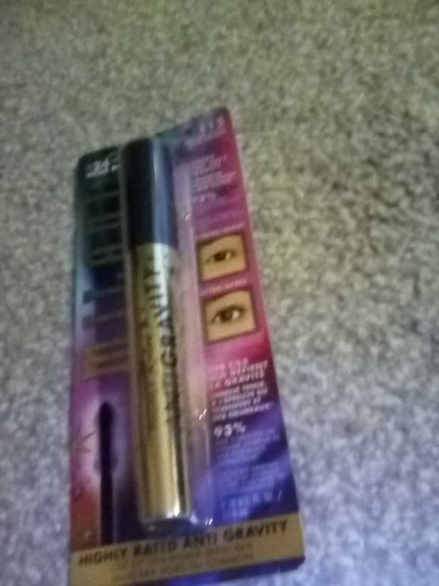 Milani Cosmetics Highly Rated Anti-Gravity Mascara review photo by hankisabelle1
