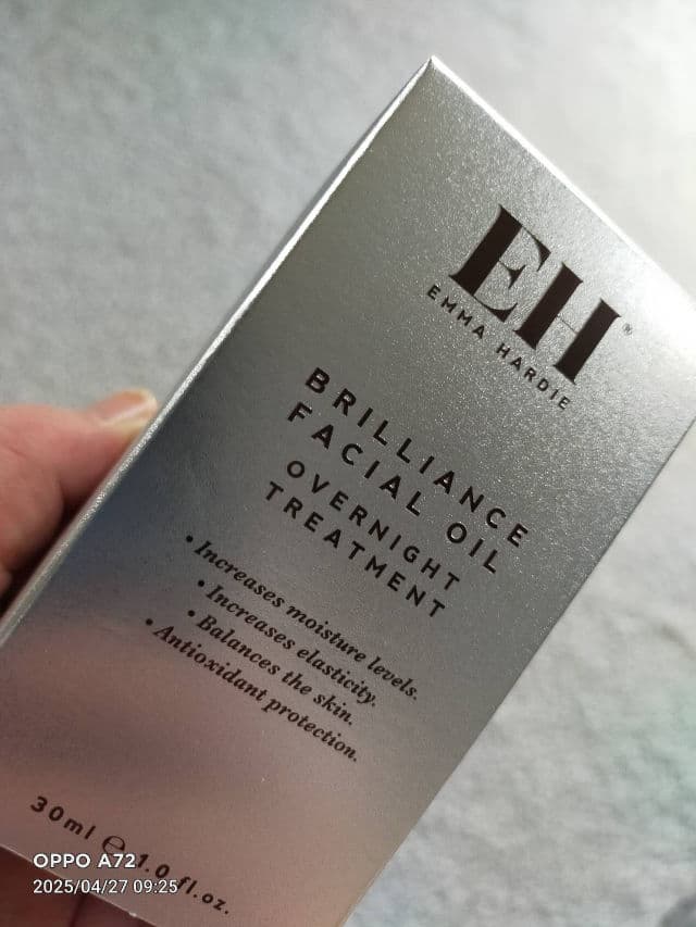 Emma Hardie Brilliance Facial Oil review photo by hankisabelle1