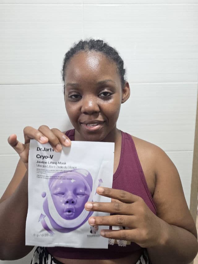 Dr. Jart+ Cryo-V Jawline Lifting Mask review photo by Ntokozo