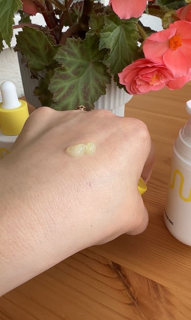 Vitamin C Brightening Sun Serum SPF50+ PA++++  product review
