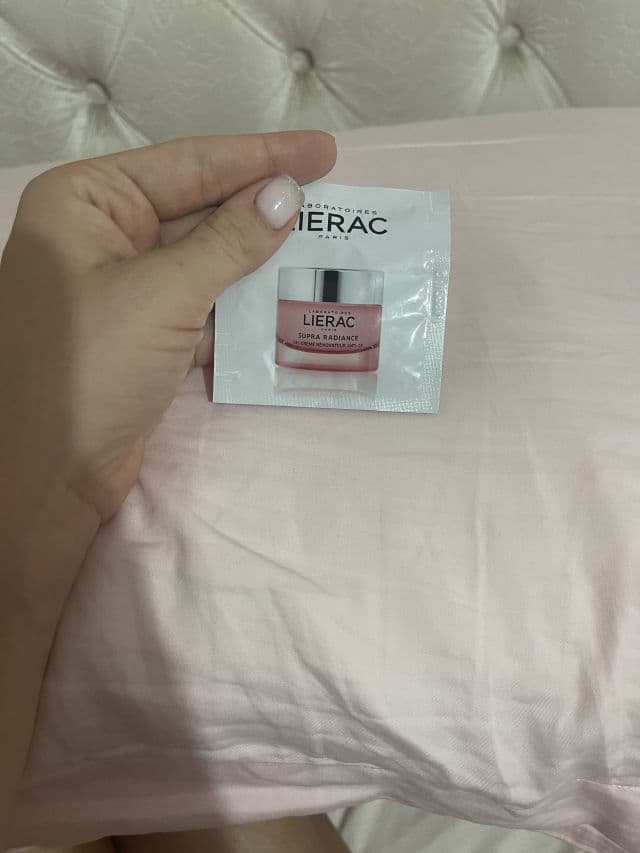 Lierac Hydragenist Moisturizing Cream-Gel review photo by erzy