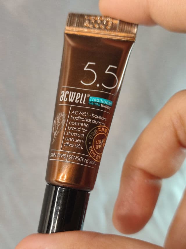 ACWELL ACWELL Licorice pH Balancing Intensive Eye Cream review photo by Michico