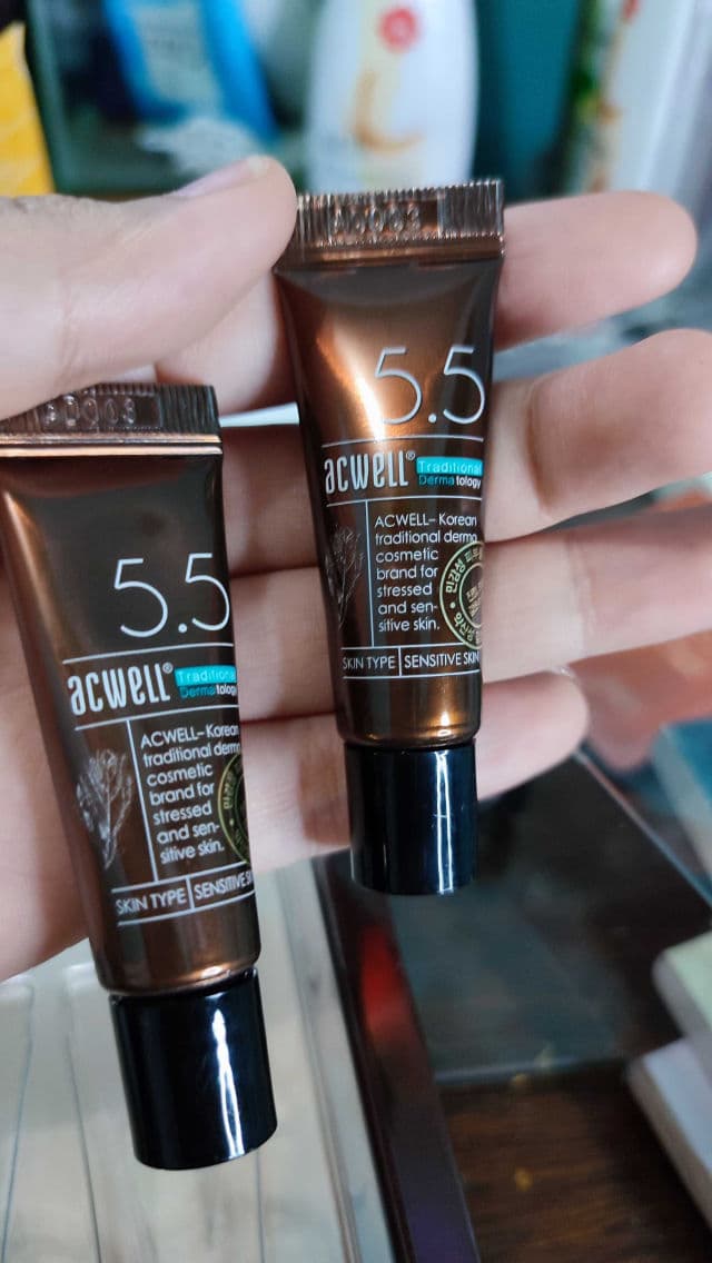 ACWELL ACWELL Licorice pH Balancing Intensive Eye Cream review photo by Michico