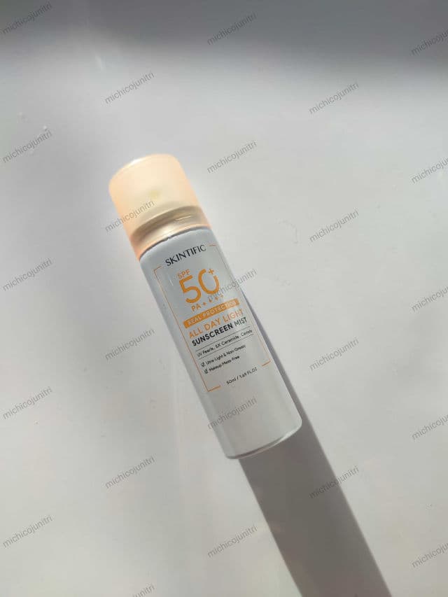 Skintific All Day Light Sunscreen Mist SPF 50+ PA++++ review photo by Michico