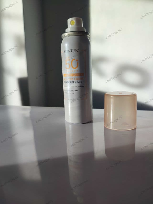 Skintific All Day Light Sunscreen Mist SPF 50+ PA++++ review photo by Michico