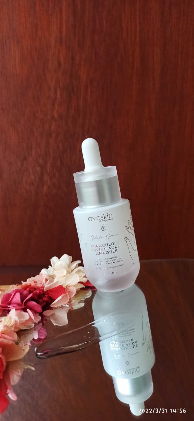 Avoskin Miraculous Divine Aura Ampoule review photo by nitaboniet