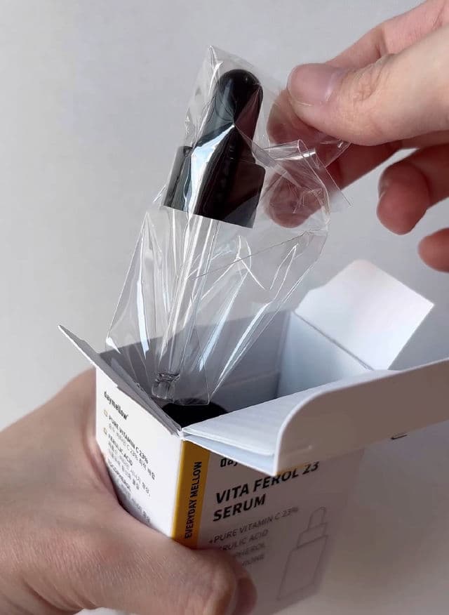 DAYMELLOW Vita Ferol 23 Serum review photo by rennielelee