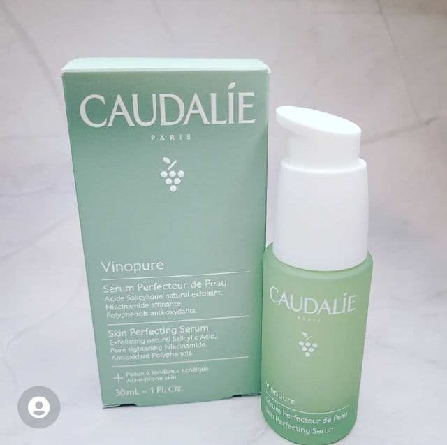Caudalie Paris Vinopure Blemish Control Salicylic Serum review photo by Ellie42